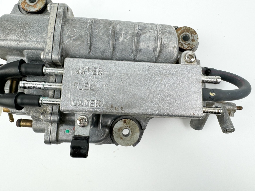 2011 Yamaha 70 HP 4 Stroke Outboard VST Float Chamber Assembly 6CJ-14180-10-00