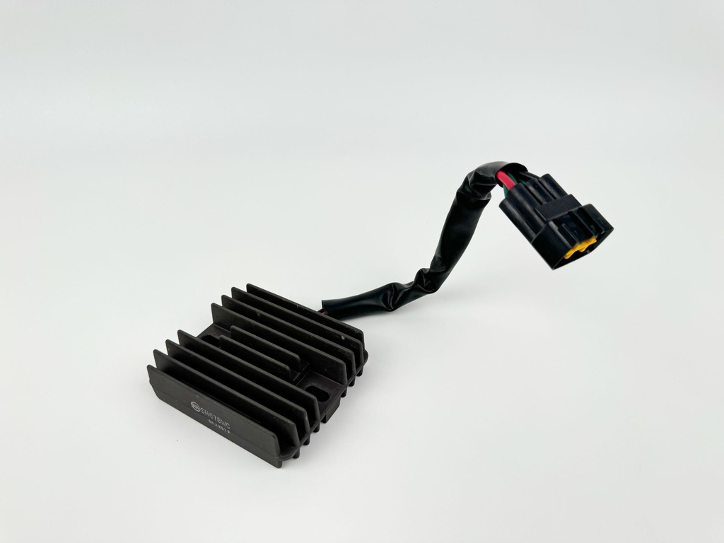 2008 Yamaha 115 HP 4 Stroke Outboard Rectifier & Regulator 68V-81960-10-00 OEM