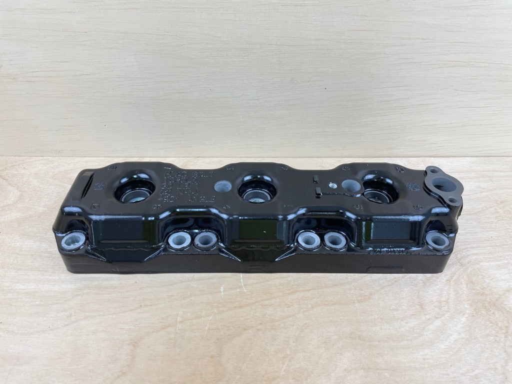 Mercury Quicksilver Cylinder Head Assembly 150HP 18419F1 Brand New OEM