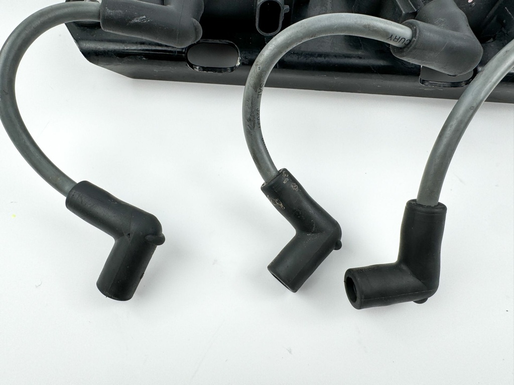 2000 Mercury 200 HP 2 Stroke Outboard Ignition Coil Set W/ Plate 856991A1 OEM