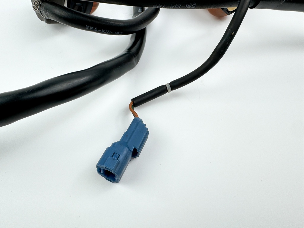 2007 Honda 150 HP 4 Stroke Outboard Water Separator & Fuel Filter 16800-ZY6-003