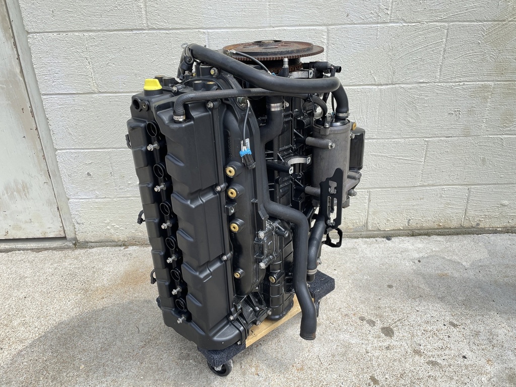 2006 Mercury 225HP Verado 4 Stroke Powerhead Crankcase Assembly 895247A06