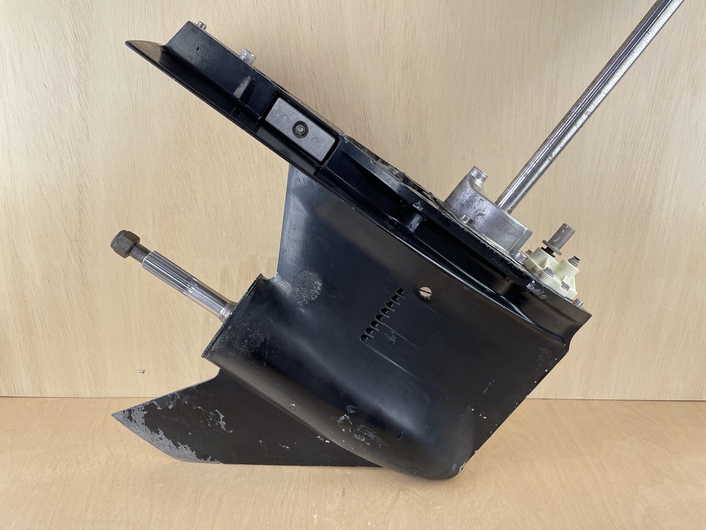 Mercury Verado 225HP 25" XL Shaft Lower Unit Gear Case Standard Rotation 880686T14