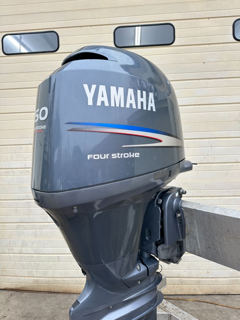 2012 Yamaha 150HP 4 Stroke Outboard Engine 25" XL Shaft - 800 Hours