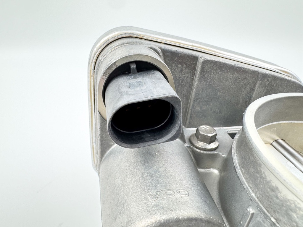 2012 Mercury 300 HP 4 Stroke Outboard Electronic Throttle Body 888991T04 OEM