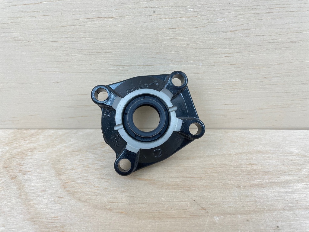 Evinrude Johnson OMC Driveshaft Bearing Housing Seal 387067 Brand New OEM