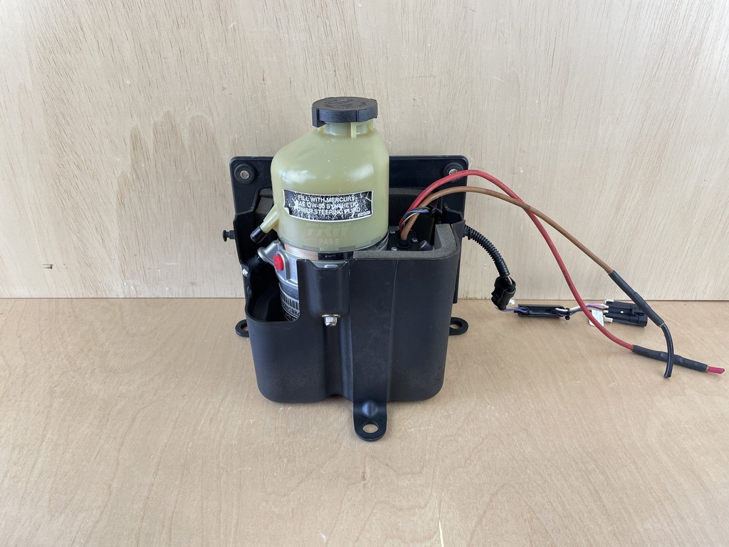 Mercury Verado Power Steering Pump Assembly 892485 - Good Condition