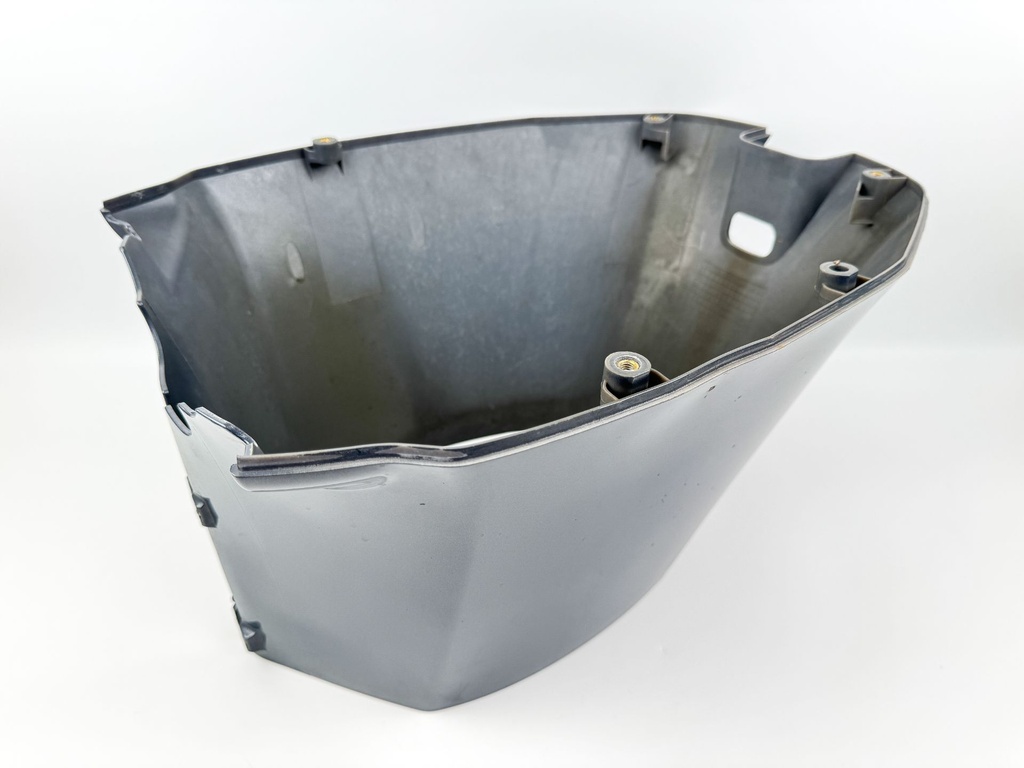 2004 Yamaha 150 HP 4 Stroke Outboard Lower Apron Cover 63P-42741-00-8D OEM