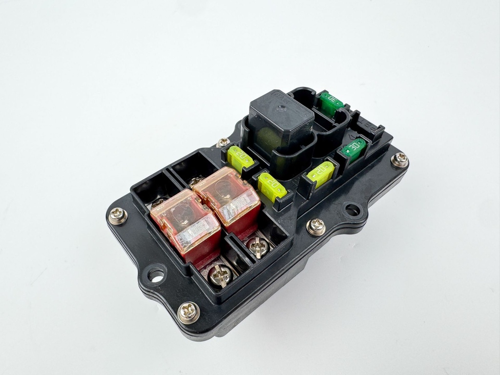 2004 Yamaha 150 HP 4 Stroke Outboard Fuse Box 63P-82170-00-00 OEM