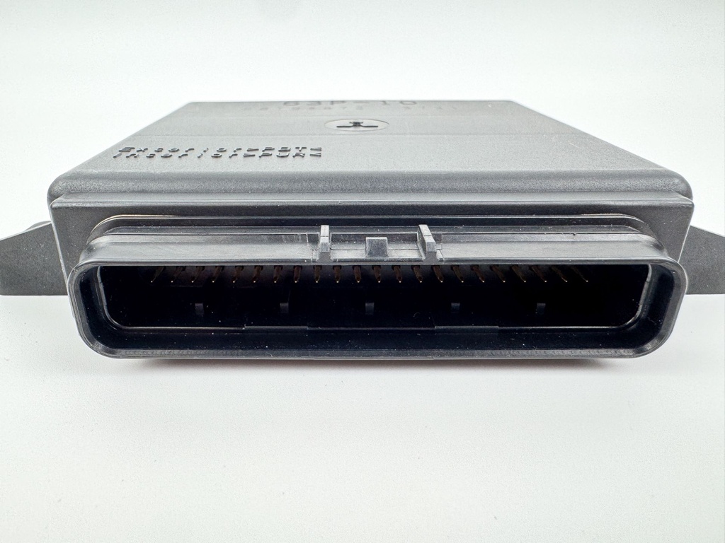 2004 Yamaha 150 HP 4 Stroke Outboard ECU Engine Control Unit 63P-8591A-10-00 OEM