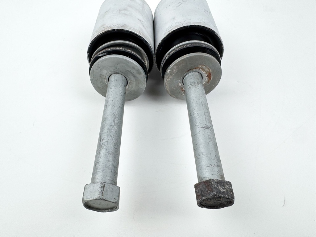 Yamaha 150HP 4 Stroke Lower Motor Side Mount Dampers Bolts 63P-44555-00-00