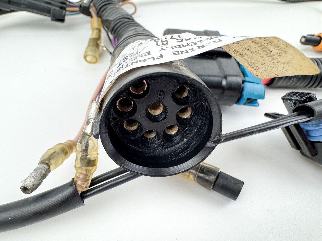 2001 Mercury 150 HP 2 Stroke Outboard Engine Wire Harness 857166T1 OEM