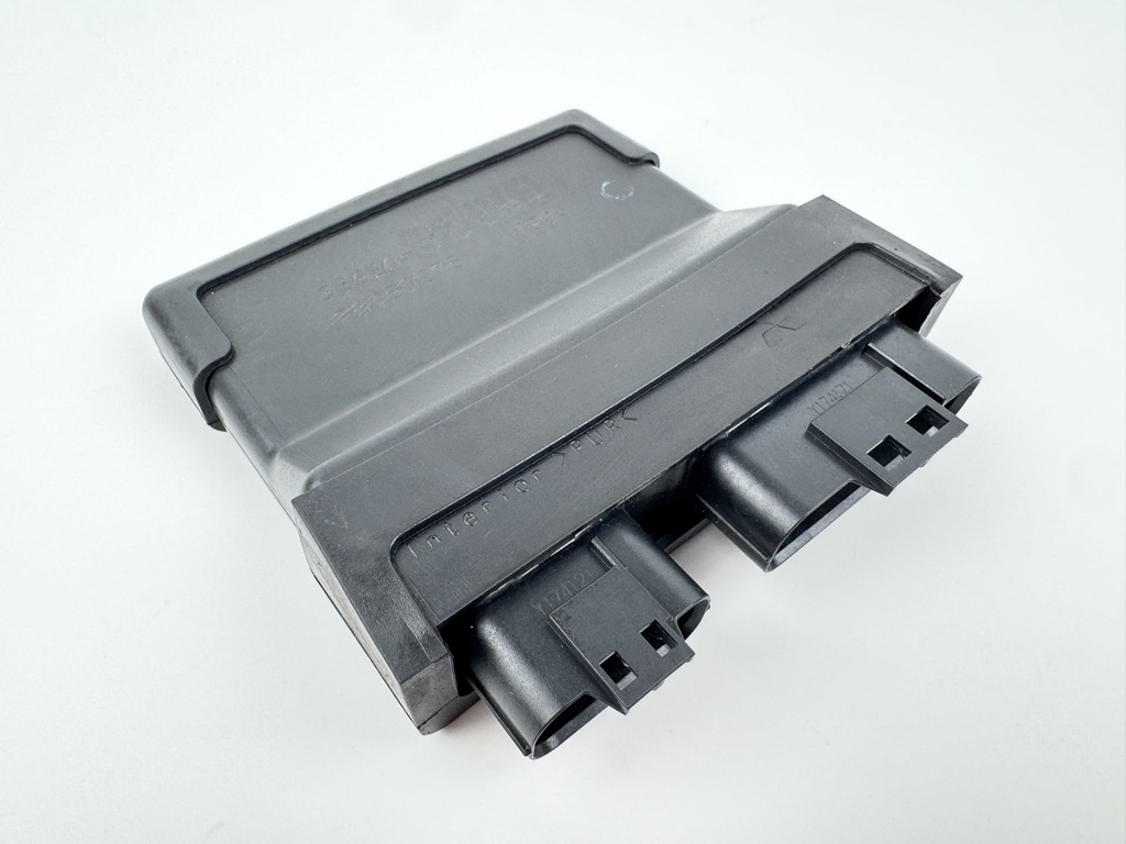 2017 Suzuki 115 HP 4 Stroke Outboard Engine Control Unit ECU 33920-92JM0 OEM