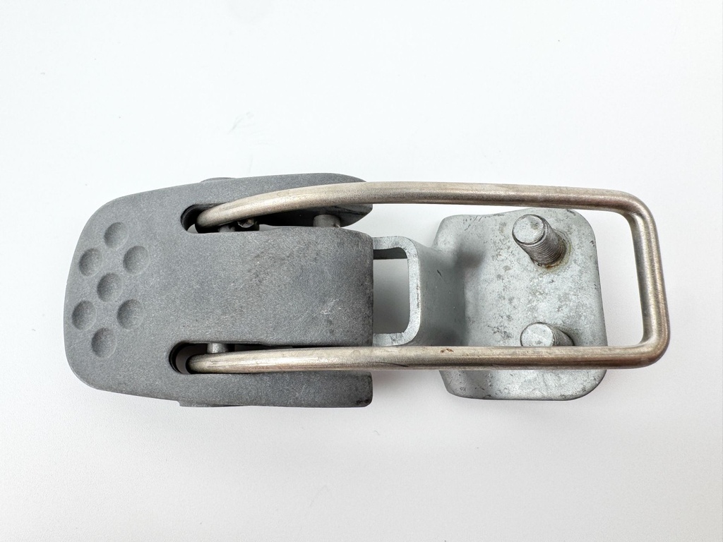 1999 Honda 50 HP 4 Stroke Outboard Latch Handle 63240-ZV5-000 Set