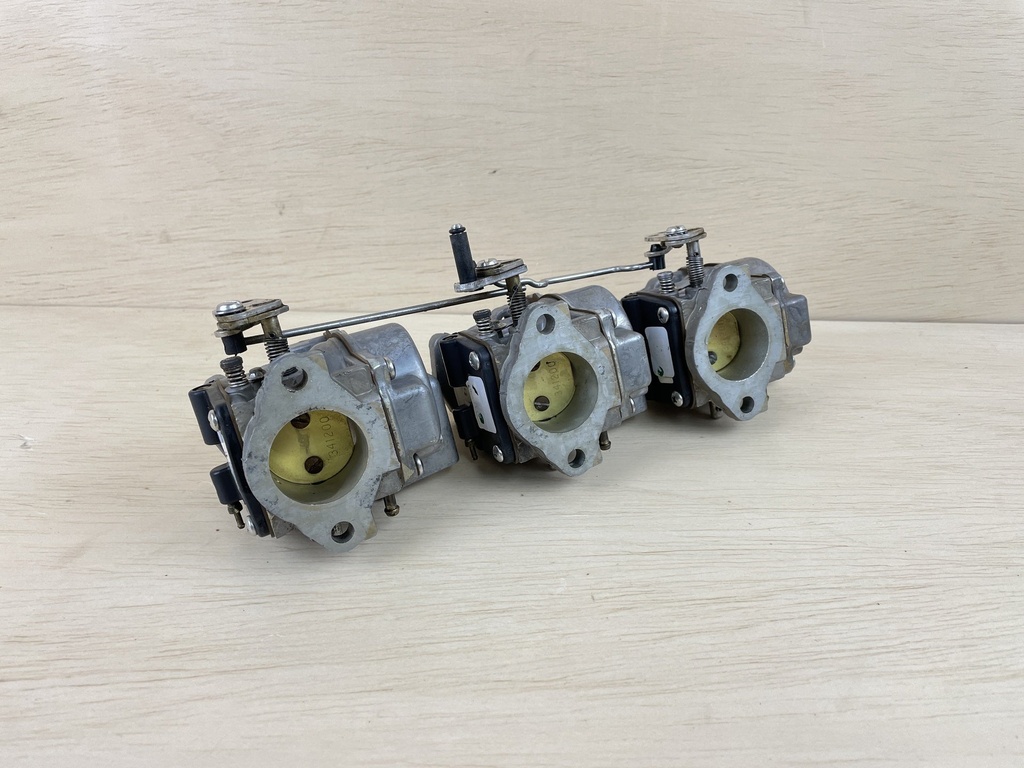 2000 Evinrude Johnson 70HP Outboard 2 Stroke Carburetor Set 0439452