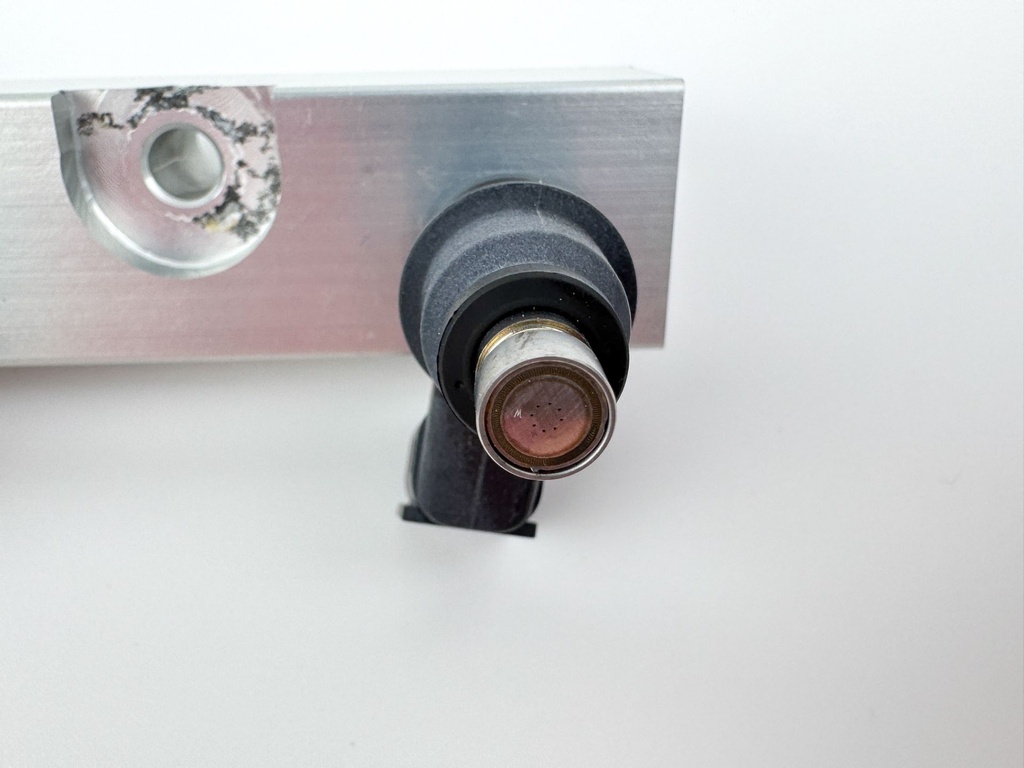 2010 Honda 60 HP 4 Stroke Outboard Fuel Injector Set W/ Rail 16450-ZZ3-003 OEM