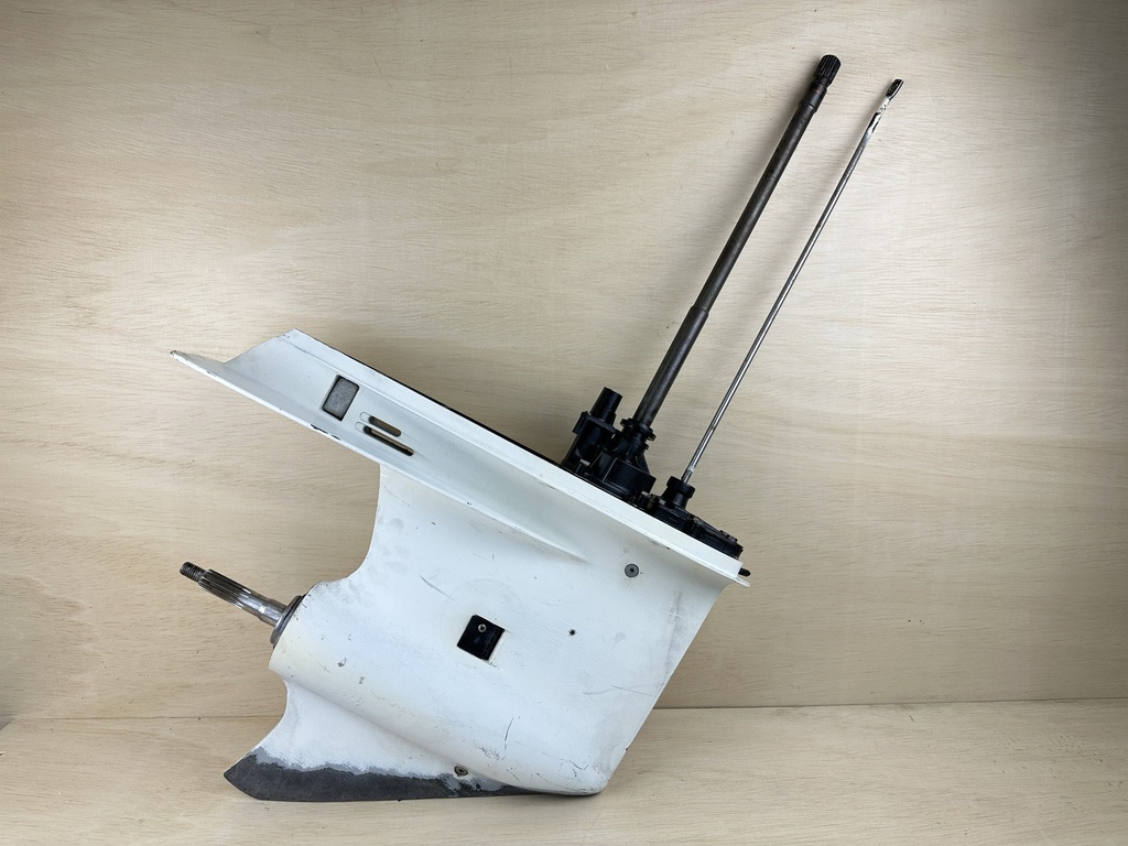 2005 Johnson 90HP Outboard 2 Stroke 20" Lower Unit Gear Case 5009296