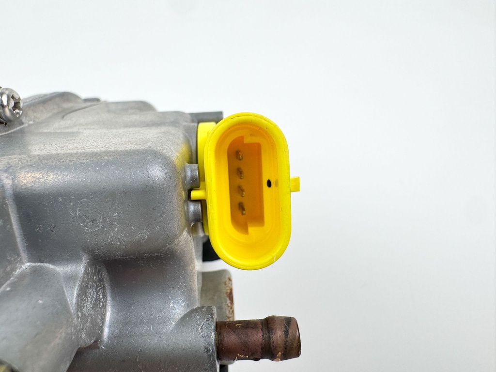 2007 Mercury 25 HP 4 Stroke Outboard Vapor Separator Tank VST 898103T25 OEM