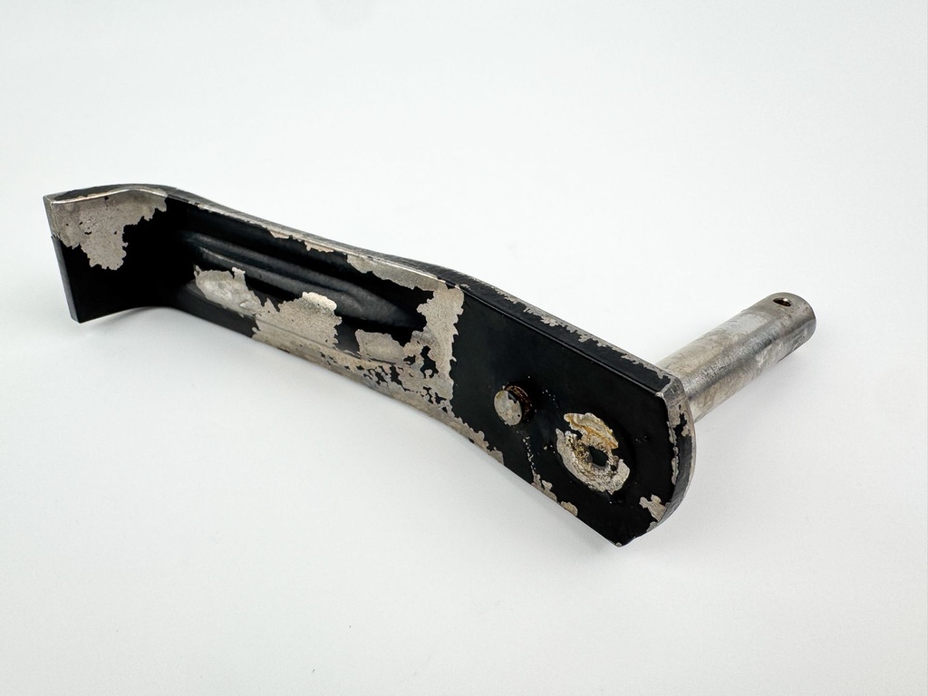 2003 Mercury 135 HP 2 Stroke Outboard Tilt Stop Lever Lock 99629T2 OEM