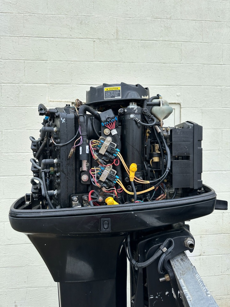 2002 Mercury 150HP 2 Stroke Carbureted Outboard Engine Complete W/ 25" Shaft