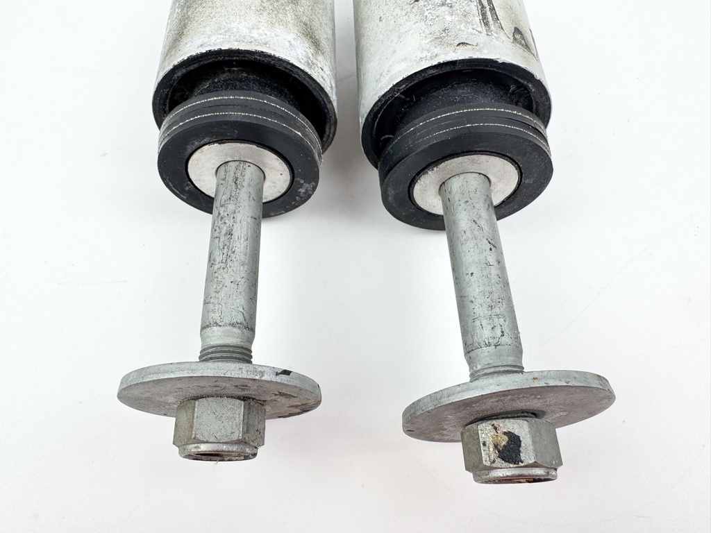 2007 Suzuki 250 HP 4 Stroke Outboard Lower Side Motor Mount Damper 54160-93J01 OEM