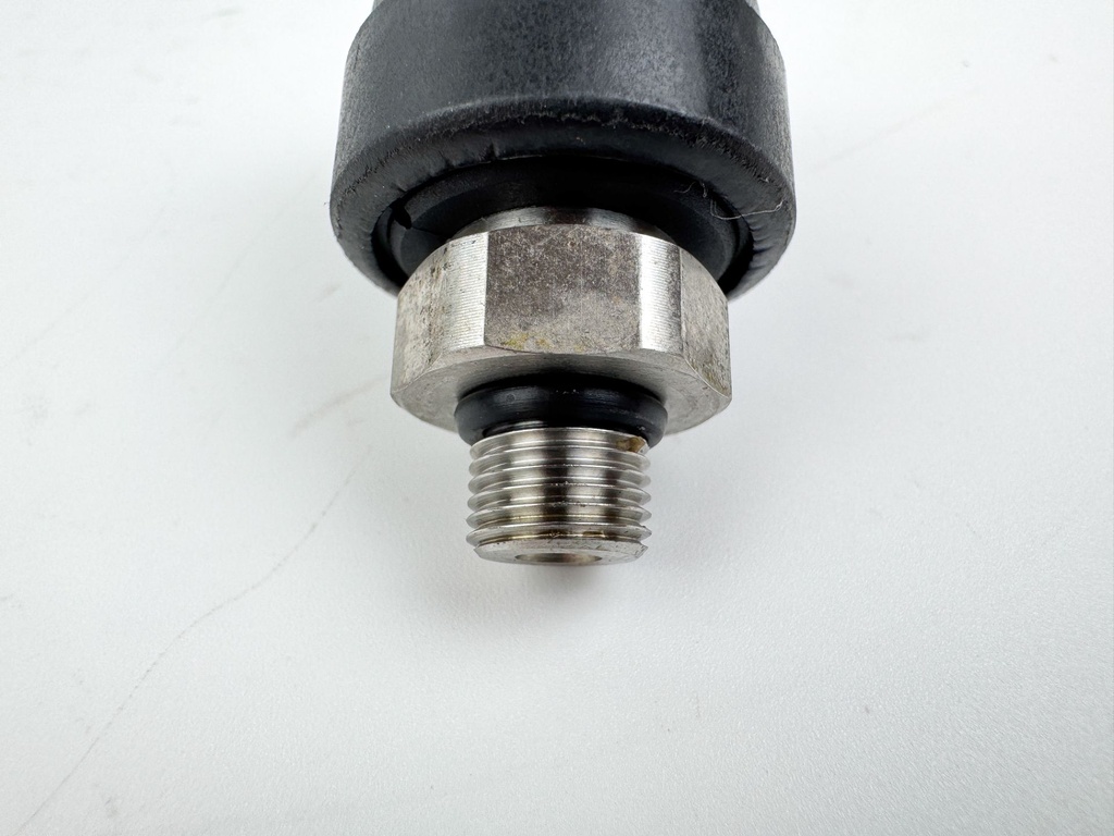 Yamaha Outboard Oil Pressure Sensor 69J-83651-00-00