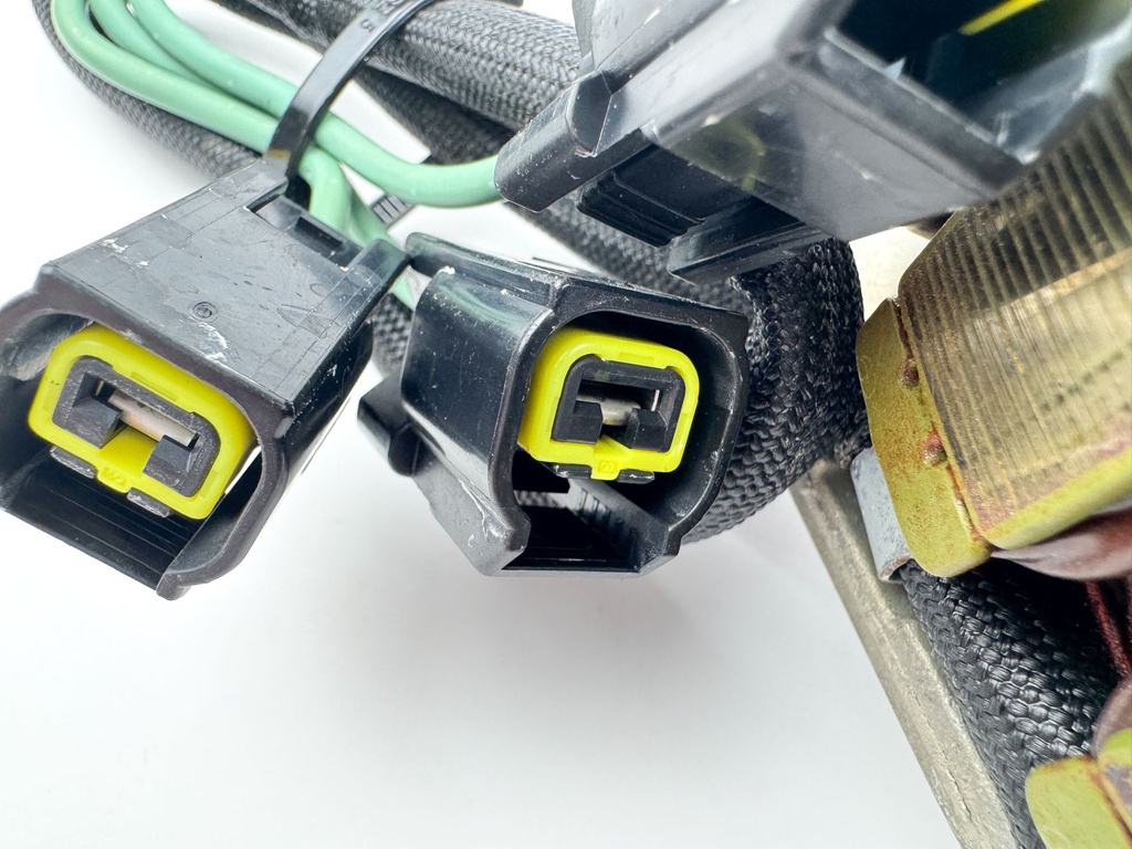 2006 Yamaha 250 HP 4 Stroke Outboard Coil Pulser Base Stator Assembly 6P2-81460-00-00 OEM