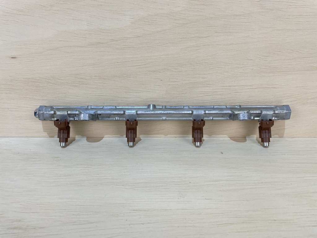 Suzuki 150HP DF150 4 Stroke Outboard Engine Fuel Injector Set 15710-96J00