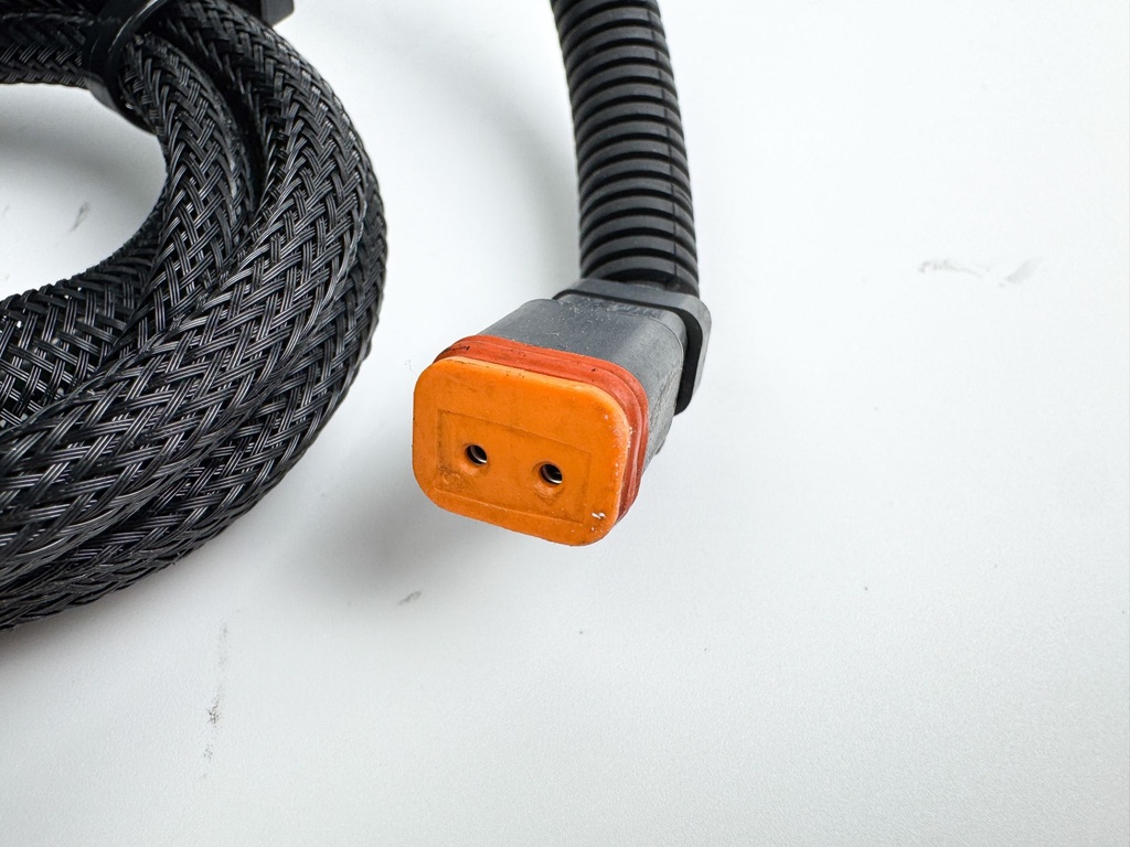 2005 Evinrude 115 HP 2 Stroke Outboard Oil Manifold & Pump 5000836 OEM