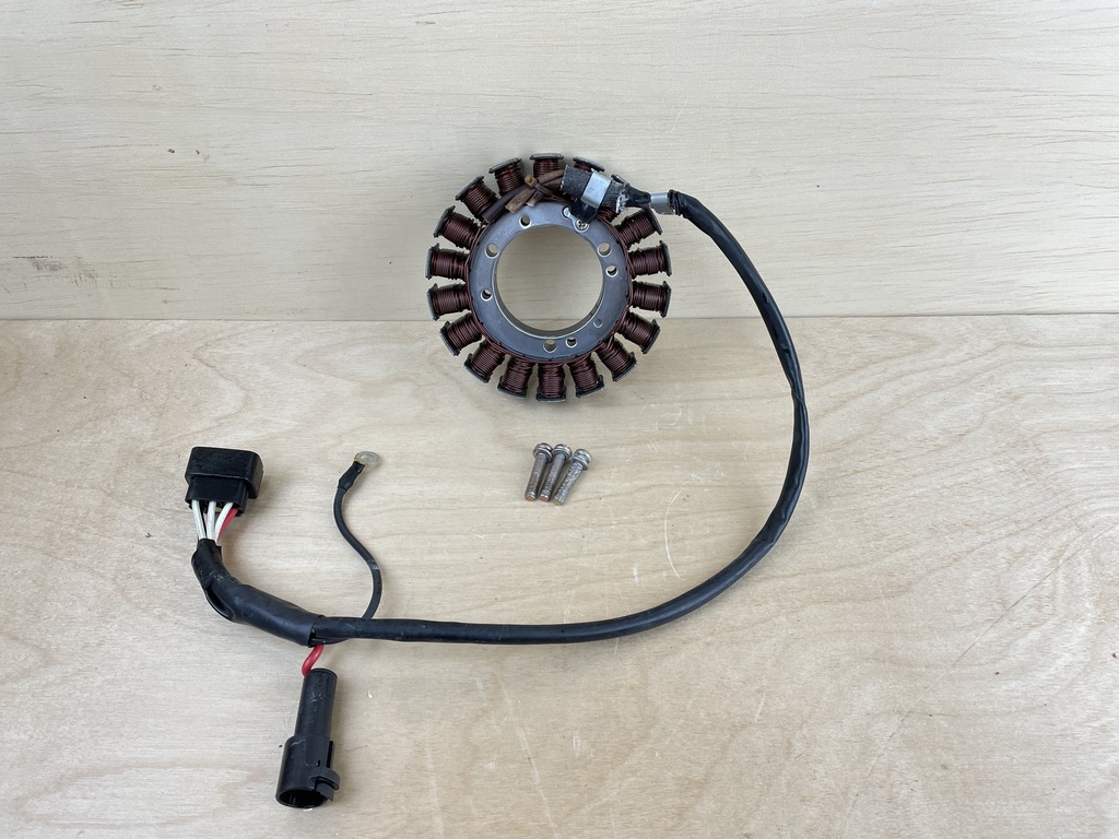 2003 Yamaha 115HP F115 Outboard Stator Assembly With Bolts 68V-81410-00-00