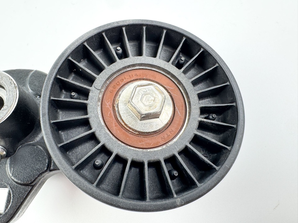 2003 Mercury 225 HP 2 Stroke Optimax Outboard Belt Tensioner 856815T2