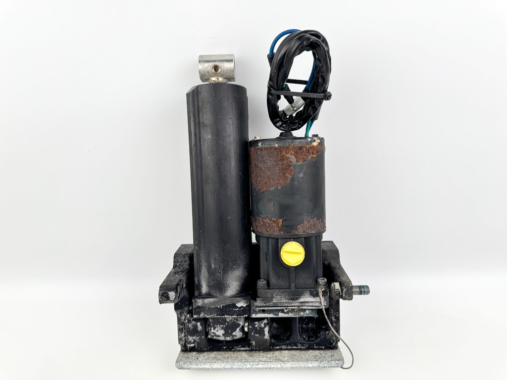 Mercury 70 90 115 120 125 HP Power Tilt and Trim Assembly 830250T5