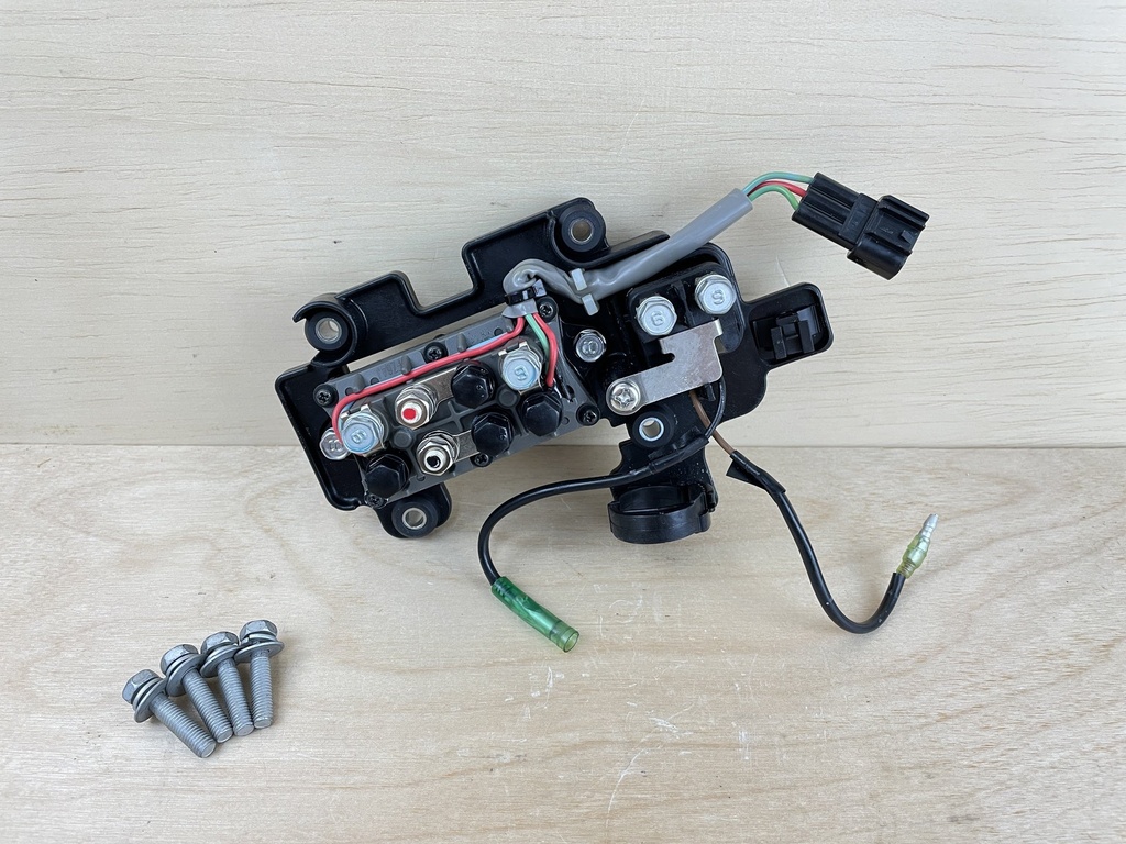 2009 Yamaha 350HP F350 Outboard Trim & Tilt Relay Assembly 6AW-81950-00-00