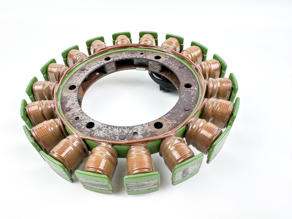 2011 Suzuki 90HP DF90A Outboard 4 Stroke Stator Coil Charging 32120-87L00