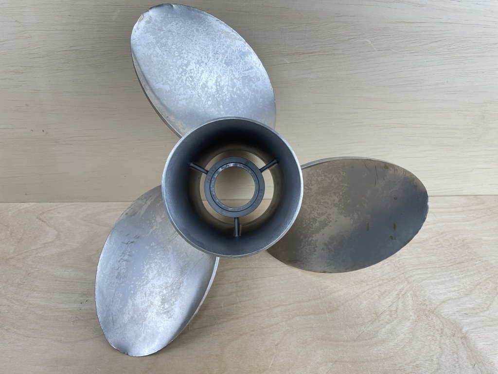 Evinrude Johnson Rebel TBX 15 3/8" x 18P RH Stainless Prop 763988