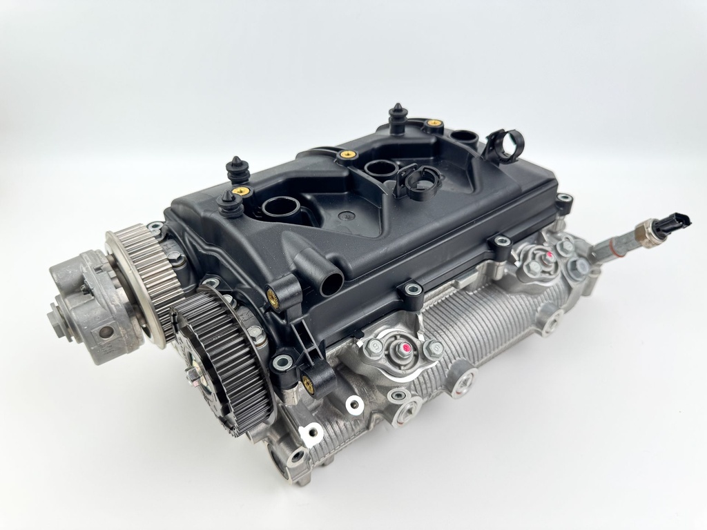 2010 Yamaha 250HP 4 Stroke Outboard Starboard Cylinder Head 6CB-W009A-00-00 Vmax