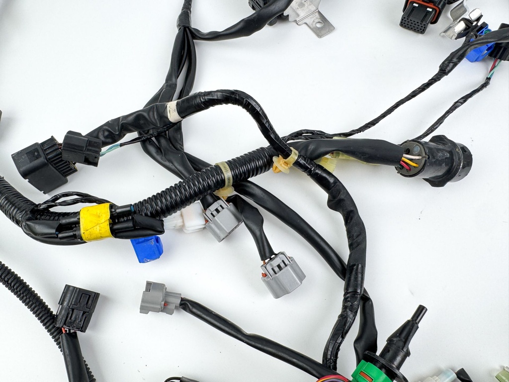 2010 Yamaha 250HP 4 Stroke Outboard Engine Wire Harness 6CB-82590-00-00 Vmax