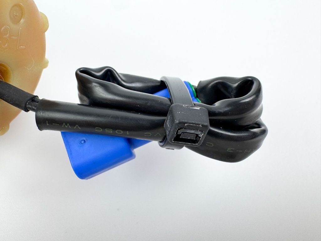 2010 Yamaha 250 HP 4 Stroke Outboard Fuel Filter Assembly 6P3-24560-20-00 OEM