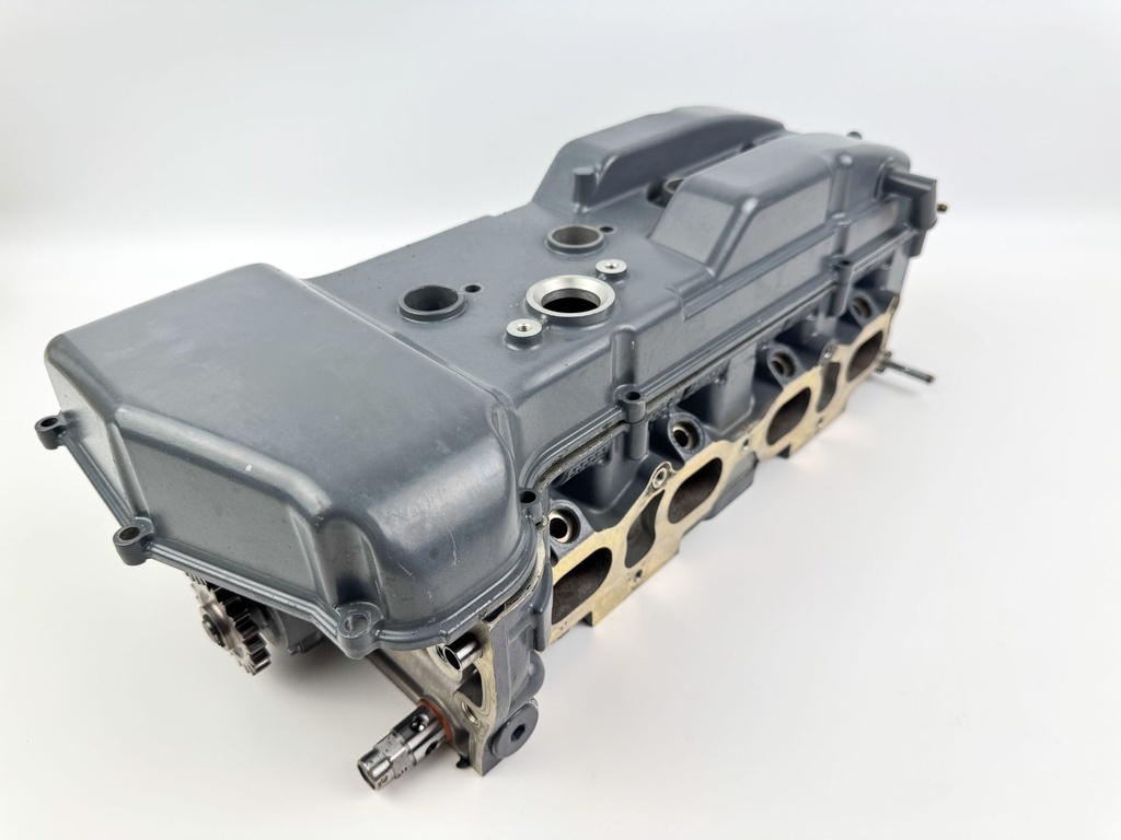 2005 Johnson 140 HP 4 Stroke Outboard Cylinder Head 11100-90J11 - Parts