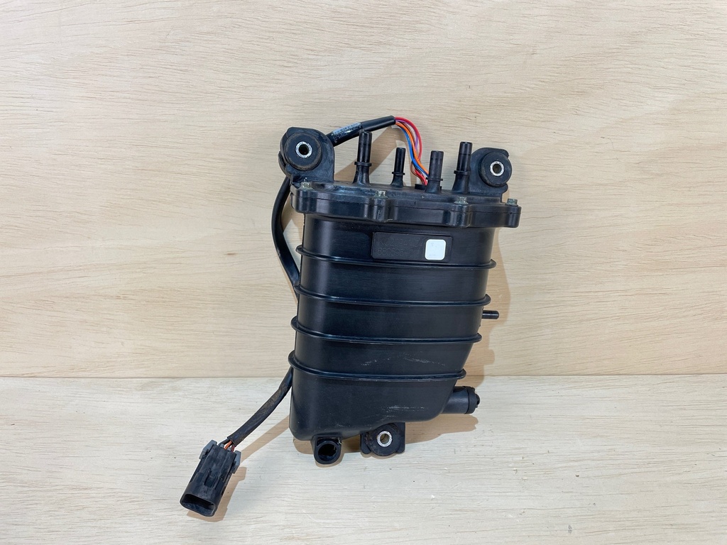 Mercury Verado 350HP FSM Fuel Supply Module Pump Assembly 880596T06