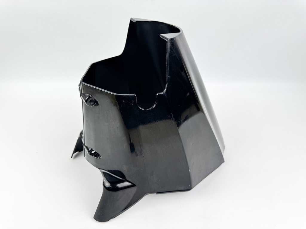 2013 Mercury 25 HP 4 Stroke Outboard Lower Apron Cover 896116T OEM