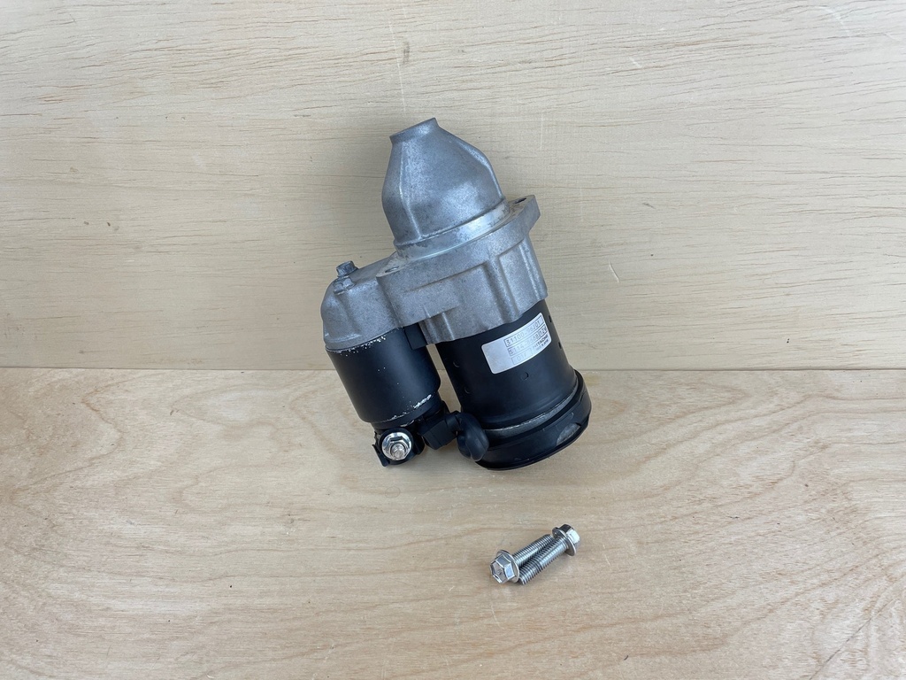 2011 Suzuki DF300 300HP 4 Stroke Outboard Engine Starter Assembly 31100-96J02