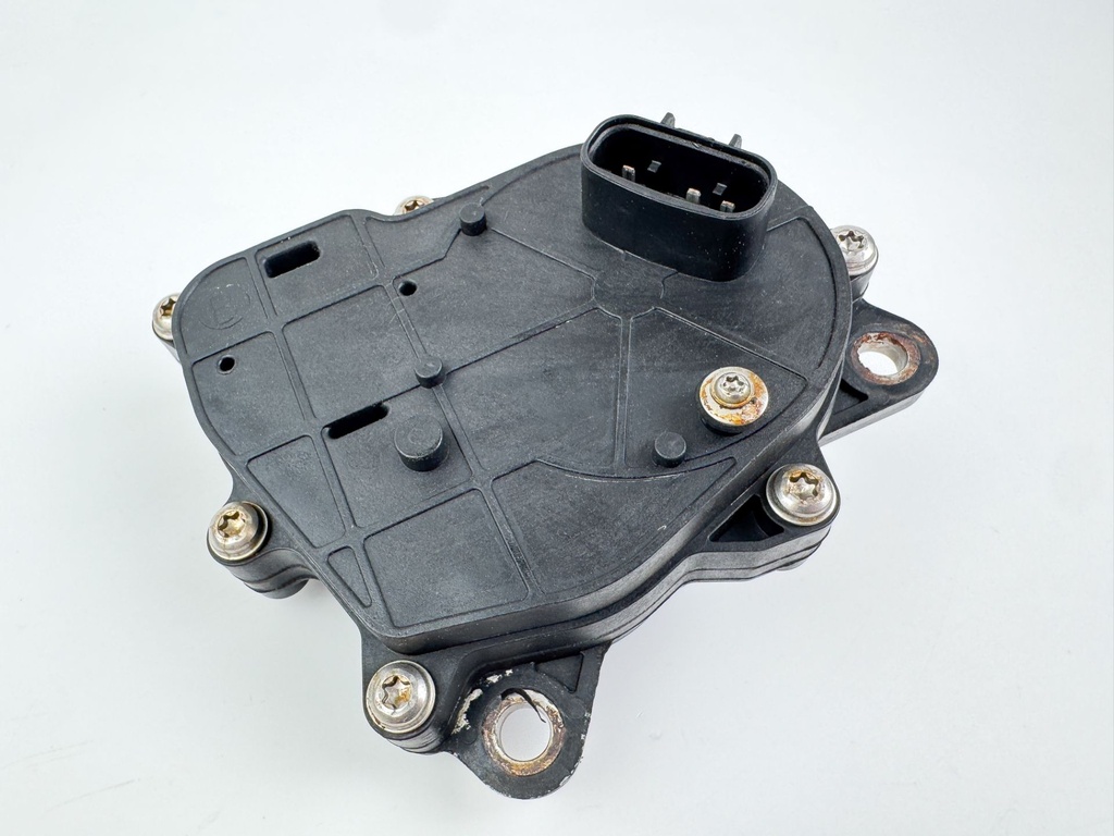 2008 Evinrude 115HP 2 Stroke Etec Outboard Exhaust Valve Actuator OEM