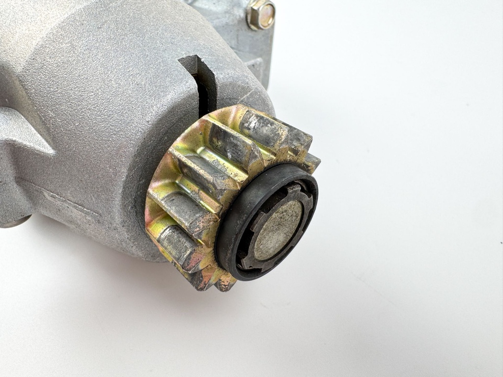 2004 Yamaha 225 HP 4 Stroke Outboard Starter Motor 69J-81800-00-00 OEM