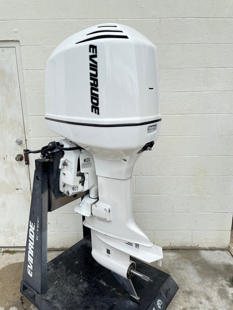 2001 Evinrude 250HP Outboard Engine 2 Stroke 25" XL Shaft Counter Rotation