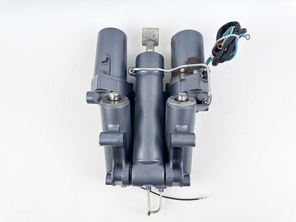 02-18 Yamaha 200 225 250 300 HP 4 Stroke Outboard Power Trim Tilt Unit - Used