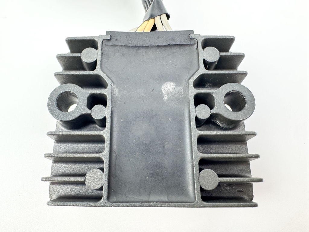 1997-2006 Honda 40 50 HP 4 Stroke Outboard Rectifier Assembly 31600-ZV5-003