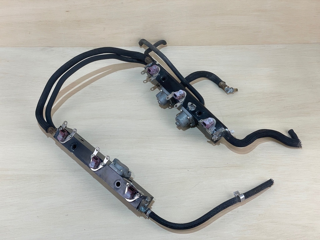 2013 Mercury Pro XS 225HP Injectors With Fuel Rail Set of 6 804528