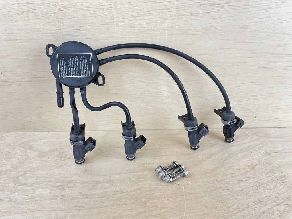 2004 Mercury 40HP 4 Stroke Outboard Fuel Injectors TFI System  892123002 879887T