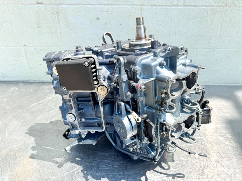 1988 Yamaha 130 HP 2 Stroke Outboard Powerhead 6L1-W0090-02-EK OEM